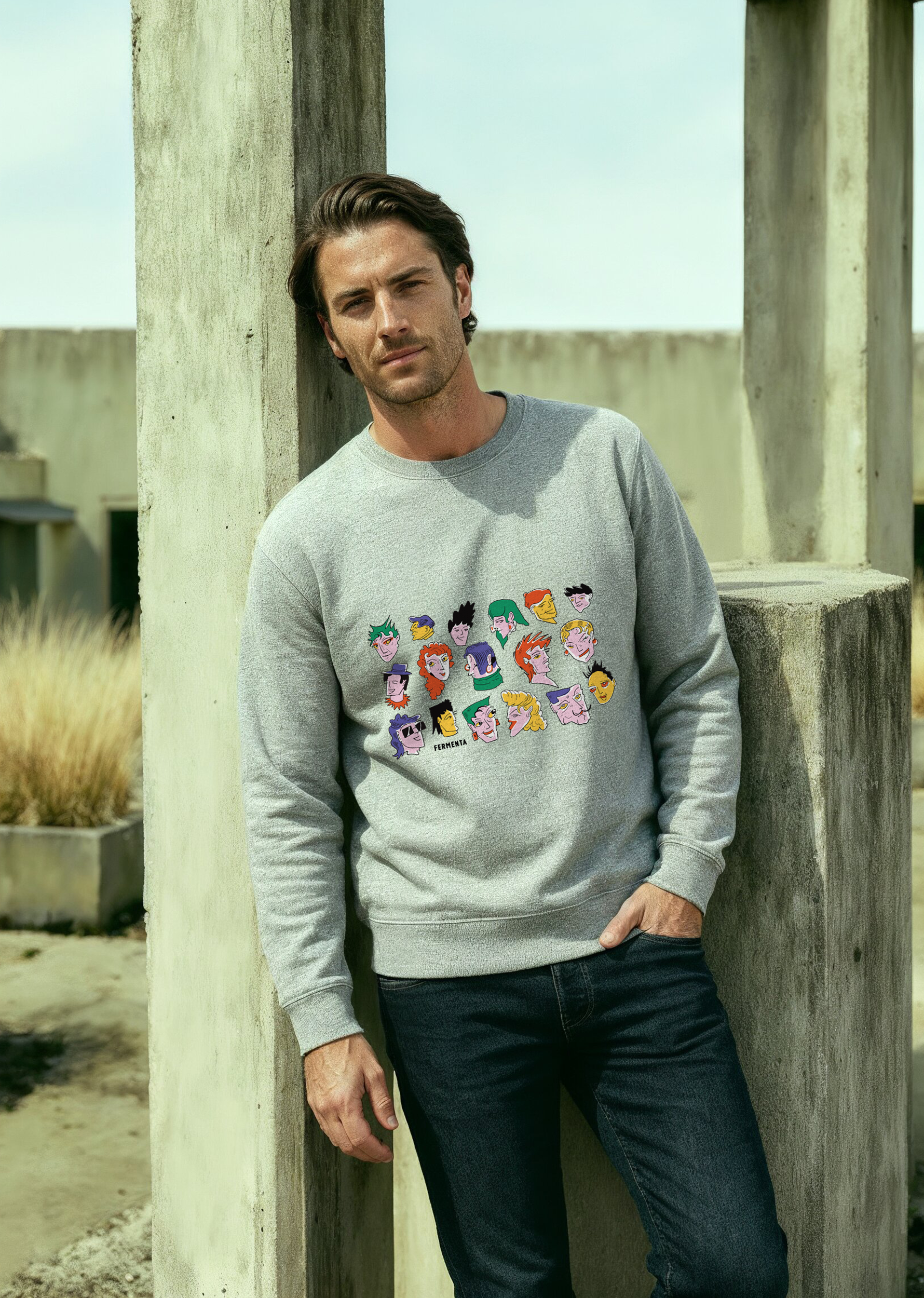 Faces of Giggle, Sweatshirt