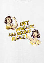 Zorunda mıyız?, Geniş Yaka Tişört